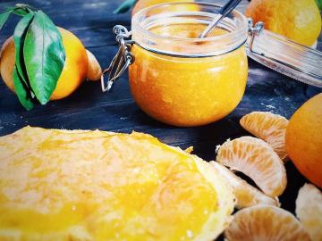 Kā pagatavot mandarīns ievārījumu bez problēmu un atkritumiem.