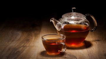 Patiesība par... TEA: kāpēc nevar dzert tēju katru dienu?