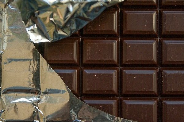 Pietiek apēst dažus šokolādes gabaliņus dienā, lai palīdzētu smadzenēm strādāt (Foto: pixabay.com)
