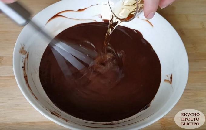 Sagatavošanas process šokolādes deserts