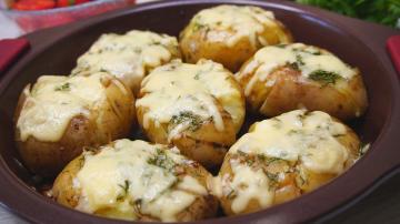 Kartupeļi Austrālijas, metode pārveidot banāla kartupeļiem ļoti garšīgus kartupeļus.