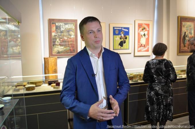Mihails Zhabin - dibinātājs muzeja Krievijas vēstures Chocolate "DIZHAVNI"